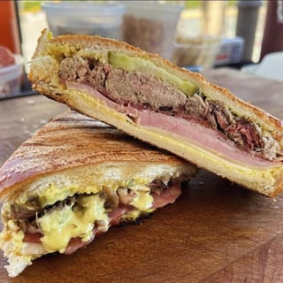 CUBANO